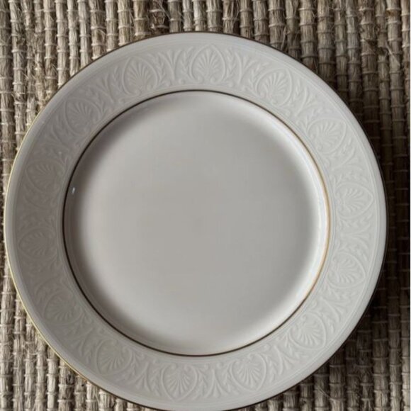 Lenox Hannah Gold 6 1/2" Bread Butter Plate set of 4 - Picture 2 of 5